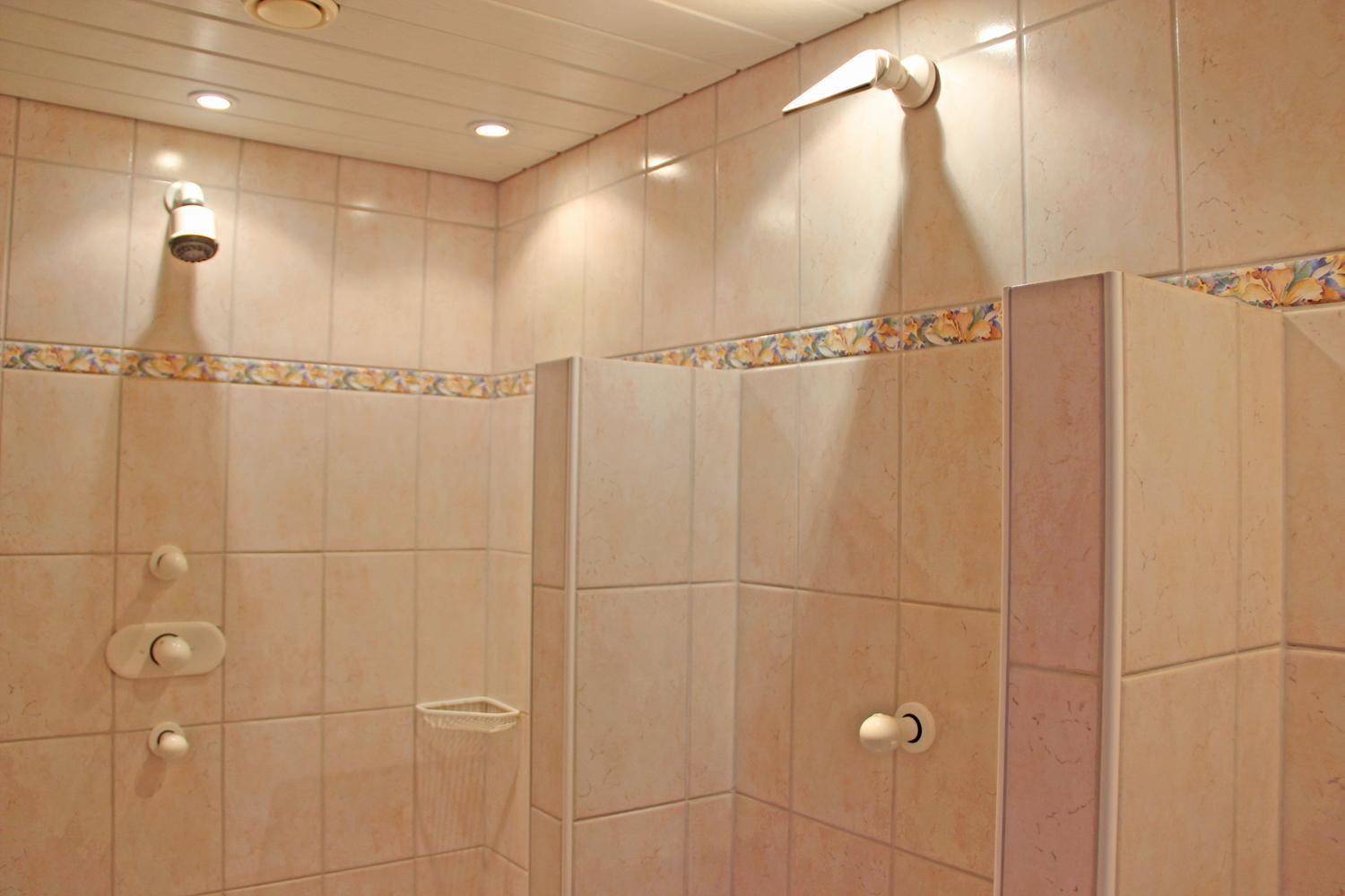 Appartements Garni Drei Wannen Damüls Exterior foto